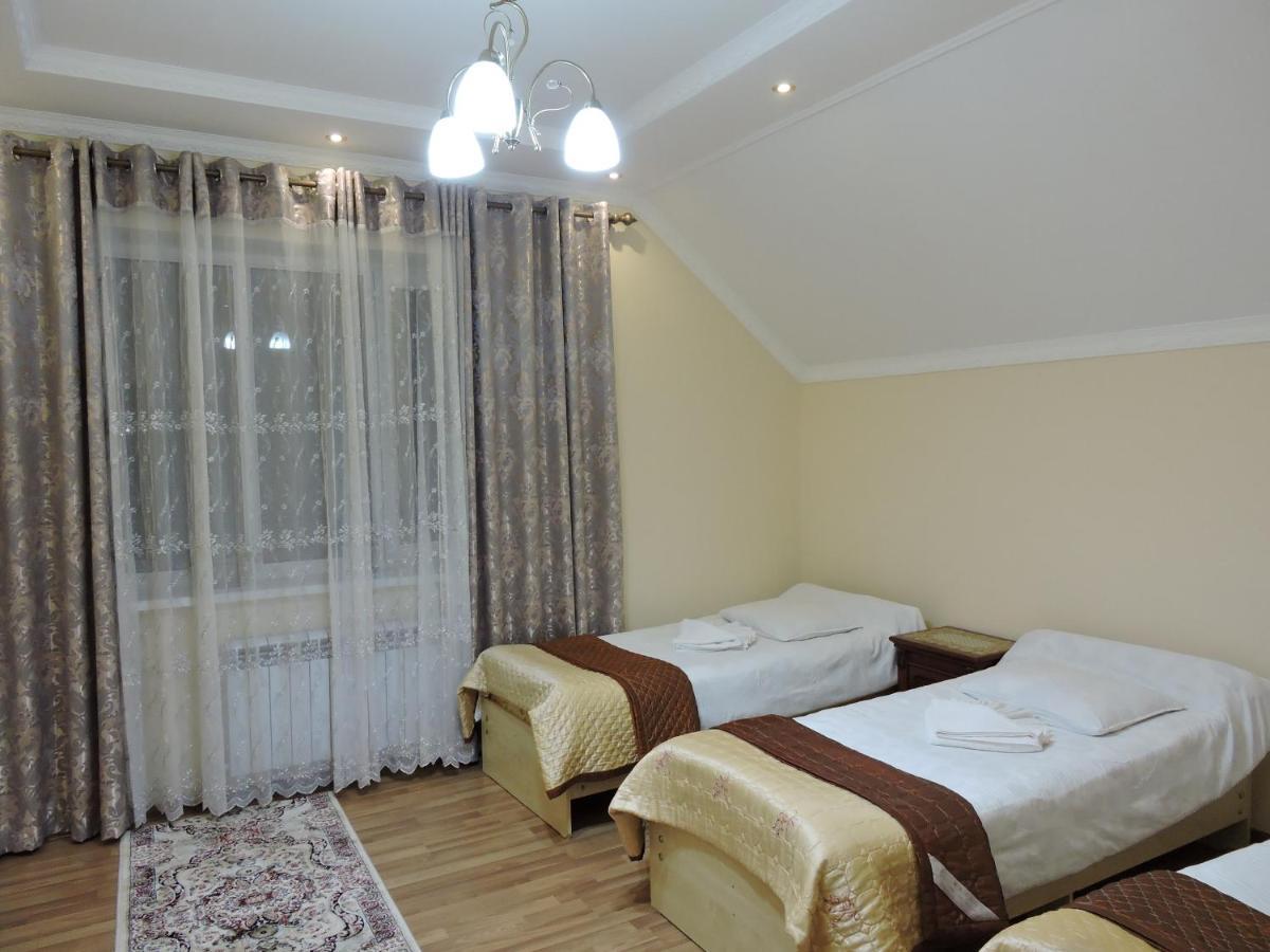 Guest House Ulukbek Bokonbayevo Luaran gambar