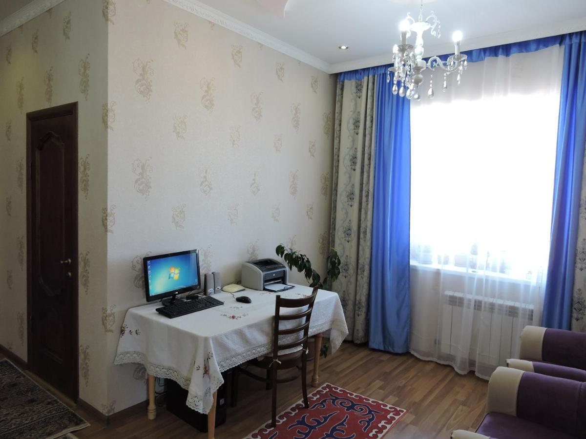 Guest House Ulukbek Bokonbayevo Luaran gambar